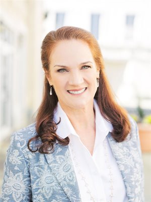 Meg Swienckowski